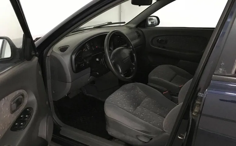 Kia SPECTRA 1.6 AT (101 л.с.)