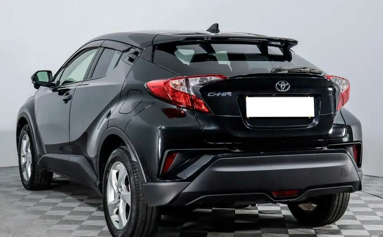 Toyota c-hr cvt 2018 с пробегом 60 284 км