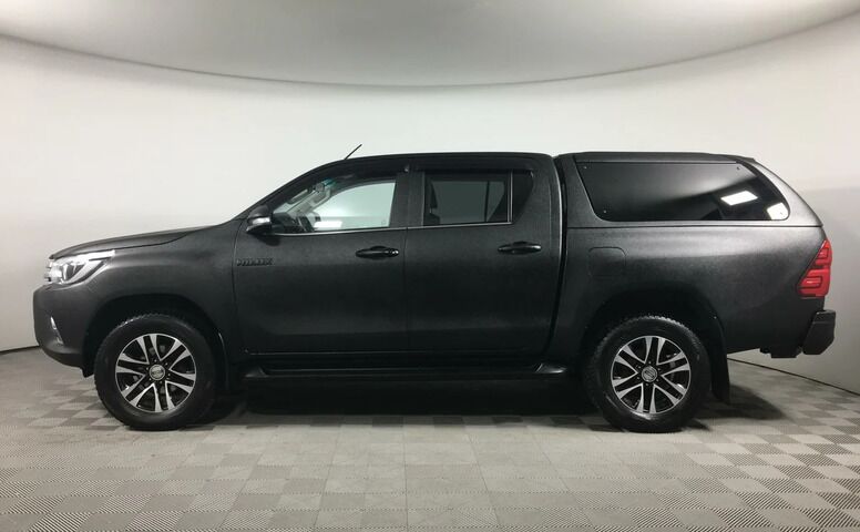 Toyota hilux viii