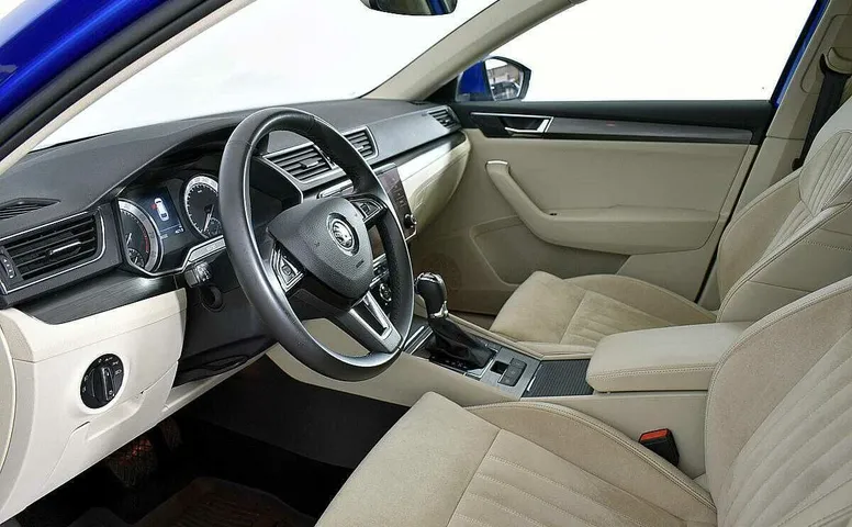 Skoda superb робот 2021 с пробегом 17 364 км