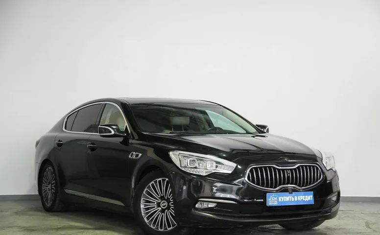 Kia Quoris, 1 поколение