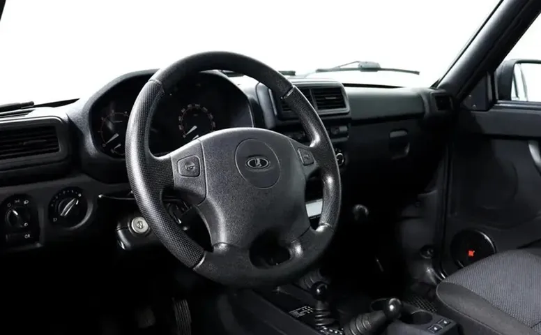 Niva Legend