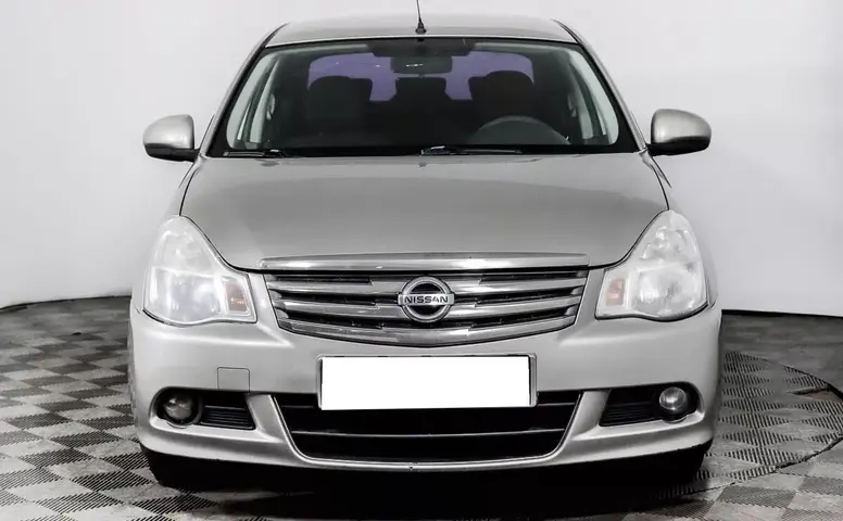 Nissan Almera