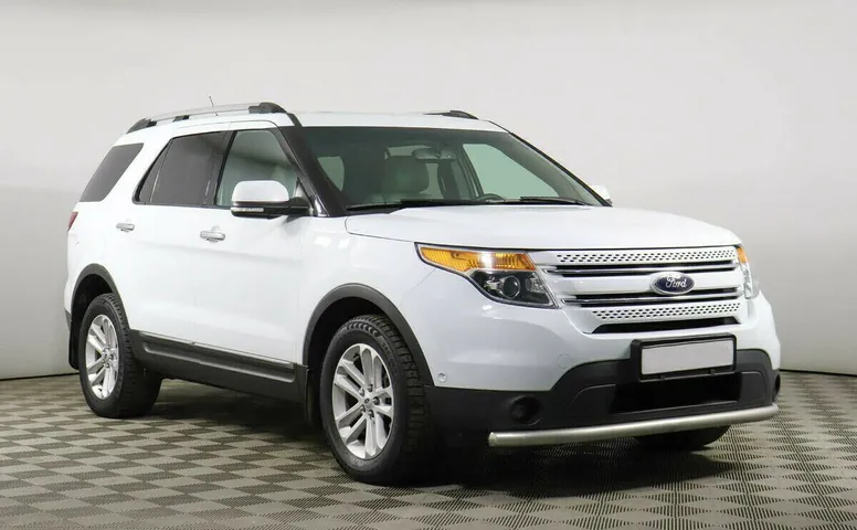 Ford Explorer V