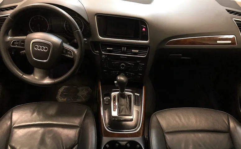 Audi Q5 I(8R)