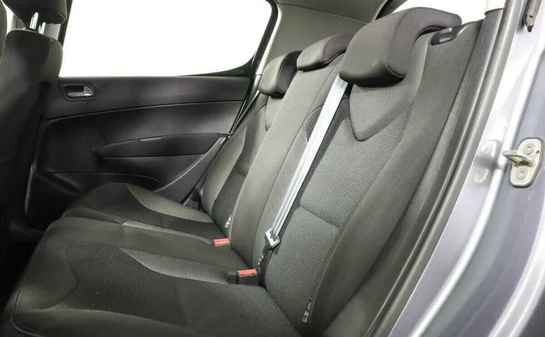 Peugeot 308 I