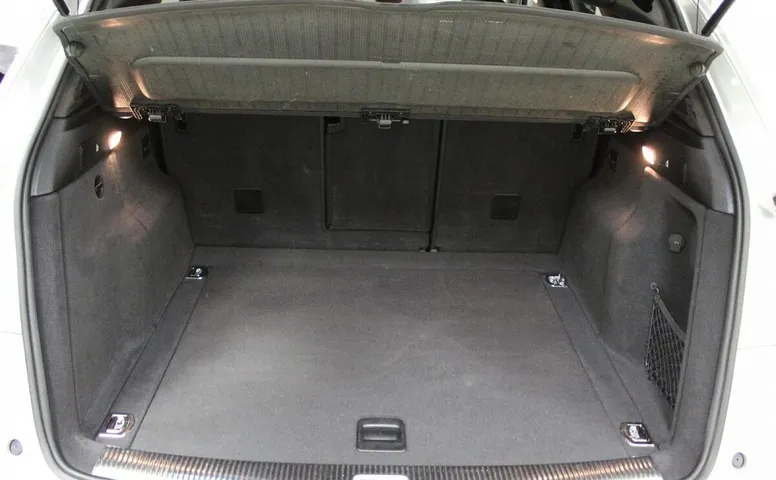 Audi Q5 I(8R)