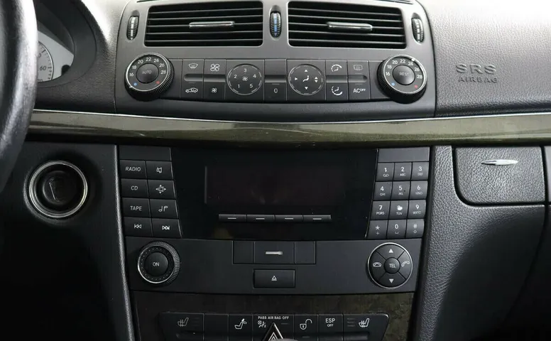 Mercedes-benz e-класс