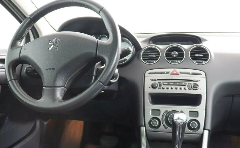 Peugeot 308 I