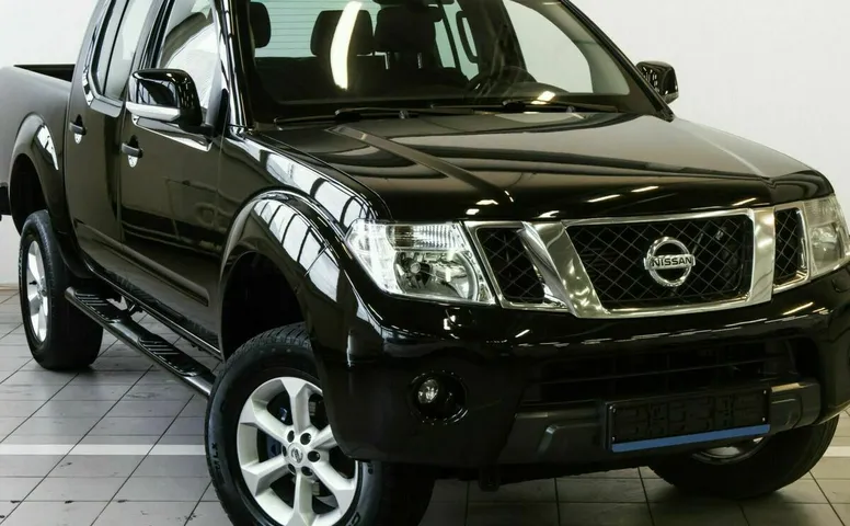 Nissan navara (frontier)