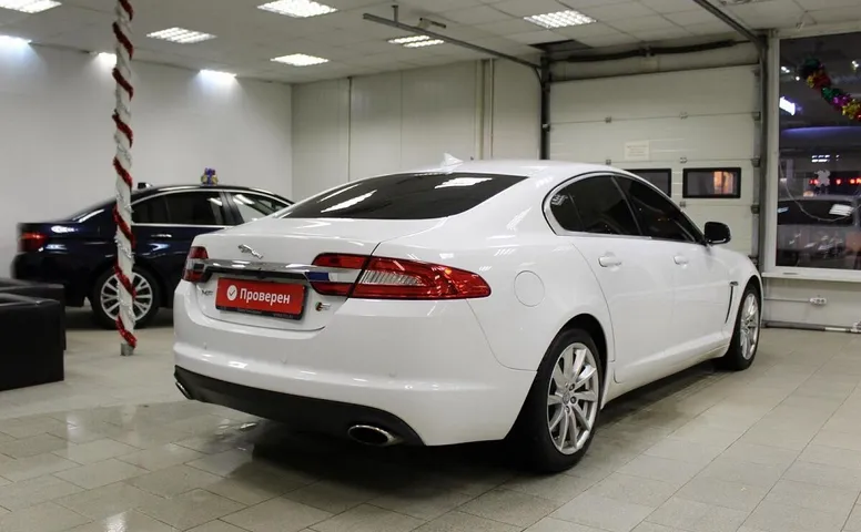 Jaguar XF I Рестайлинг