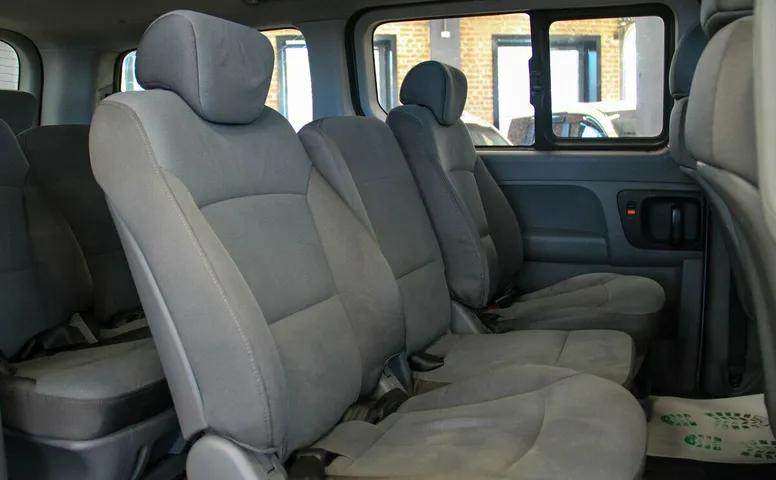 Hyundai Grand Starex I
