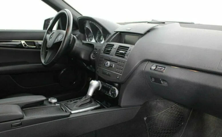 Mercedes-Benz C-Класс 1.8 Автомат
