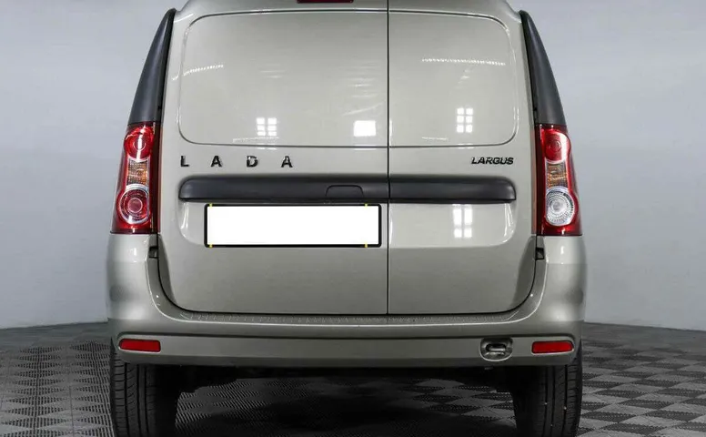 Lada (ваз) largus мкпп 2021 с пробегом 22 823 км