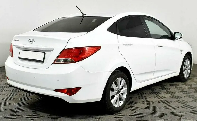 Hyundai Solaris 1.6 Автомат