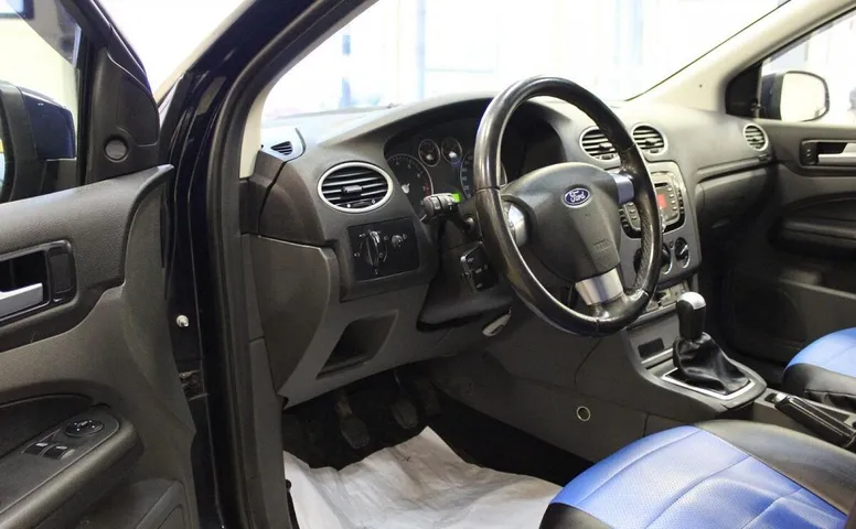 Ford Focus II