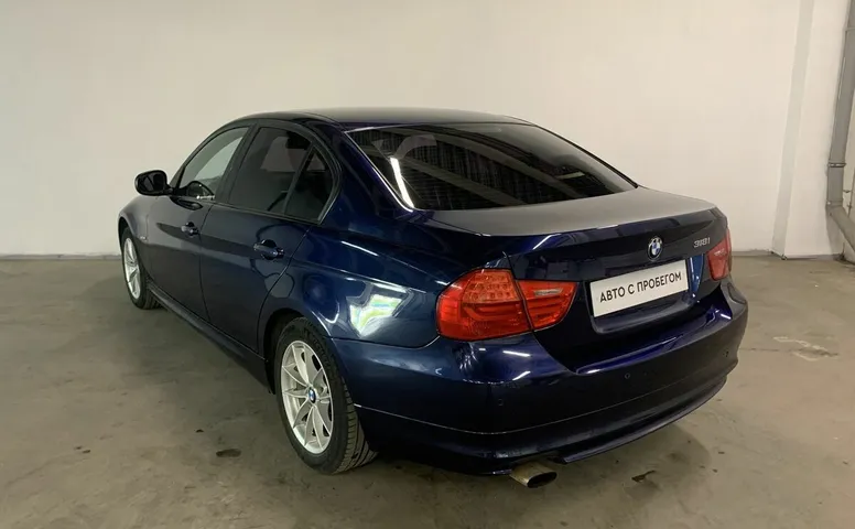 BMW 3ER 318i 2.0 AT (136 л.с.)