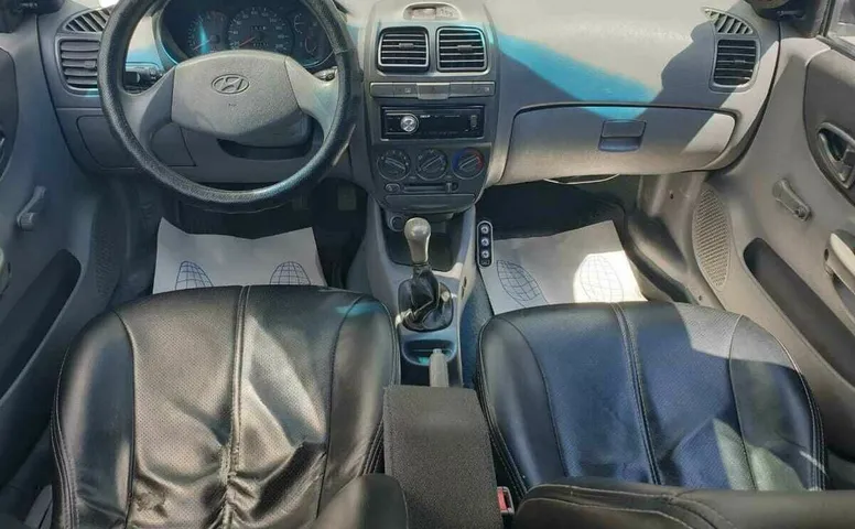 Hyundai ACCENT 1.5 MT (102 л.с.)