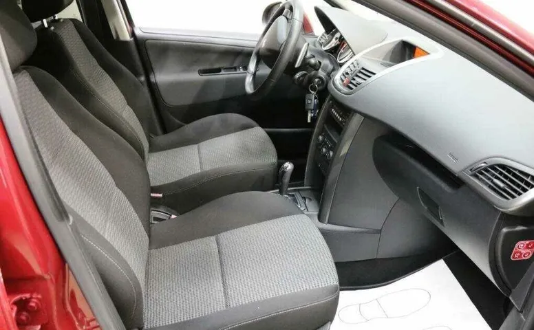 Peugeot 207 i рестайлинг