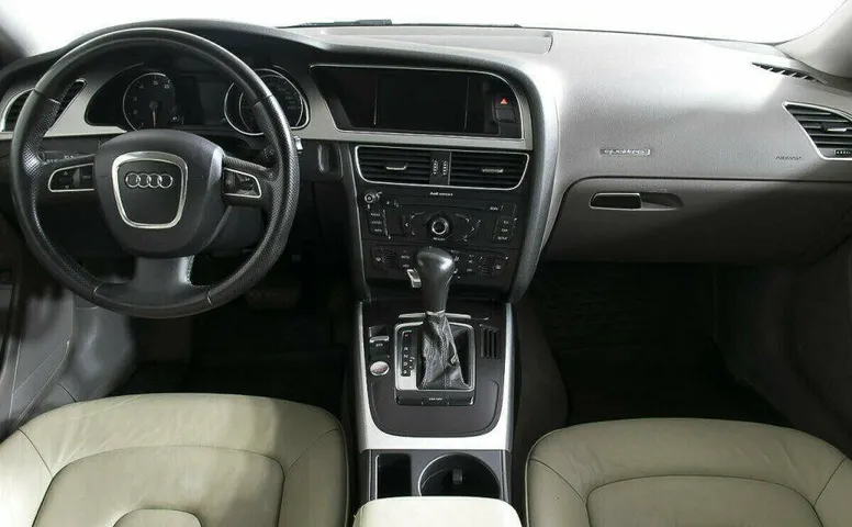 Audi A5 3.2 Автомат