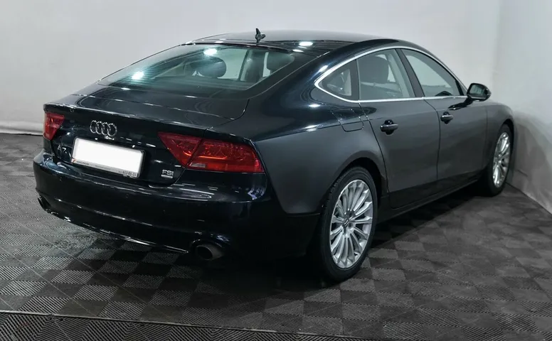 Audi A7 I (4G)