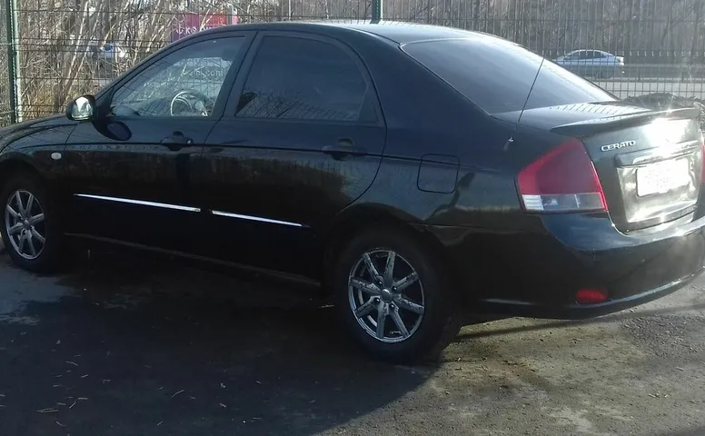 Kia CERATO 1.6 MT (122 л.с.)