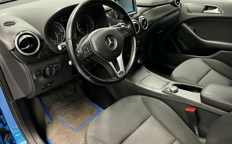 Mercedes-Benz B-Класс 180 II (W246)
