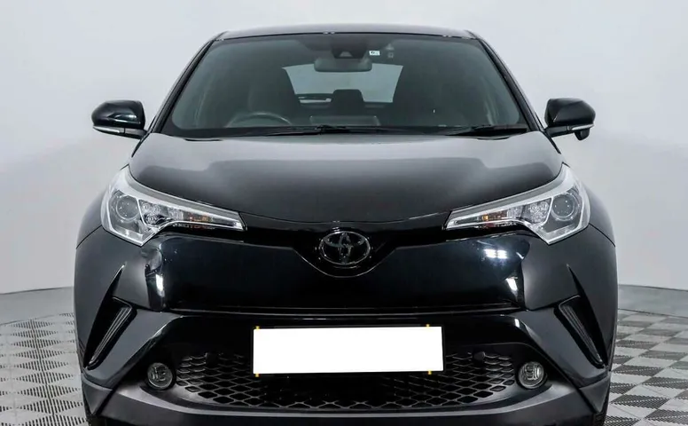 Toyota c-hr cvt 2018 с пробегом 60 284 км