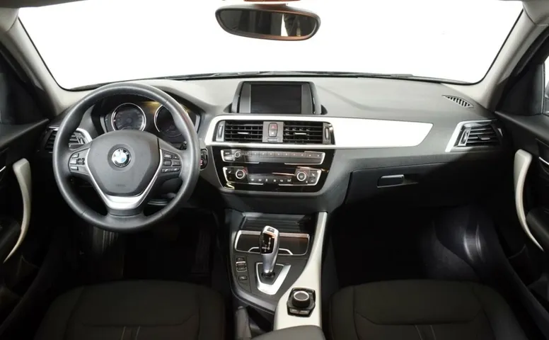 BMW 1 серия