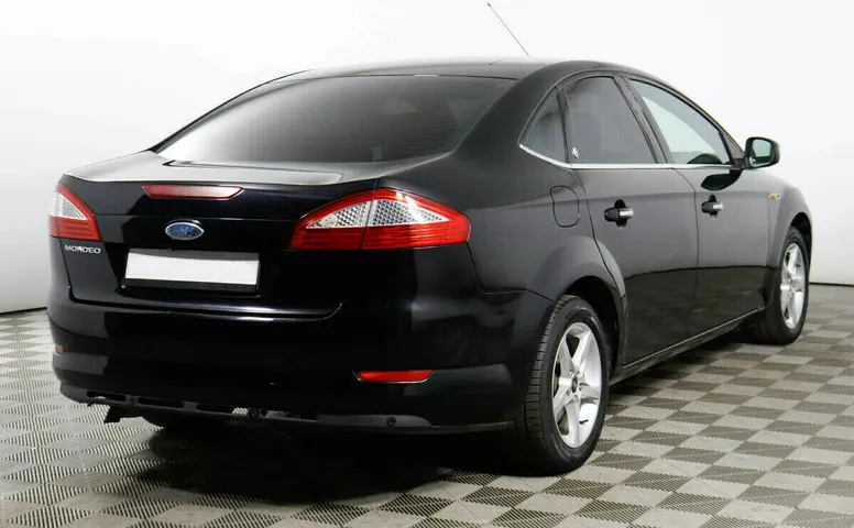 Ford mondeo