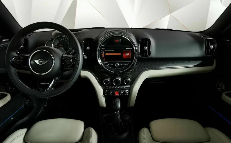Mini Countryman Cooper S 2.0 AT ALL4 (192 л.с.) Зеленый