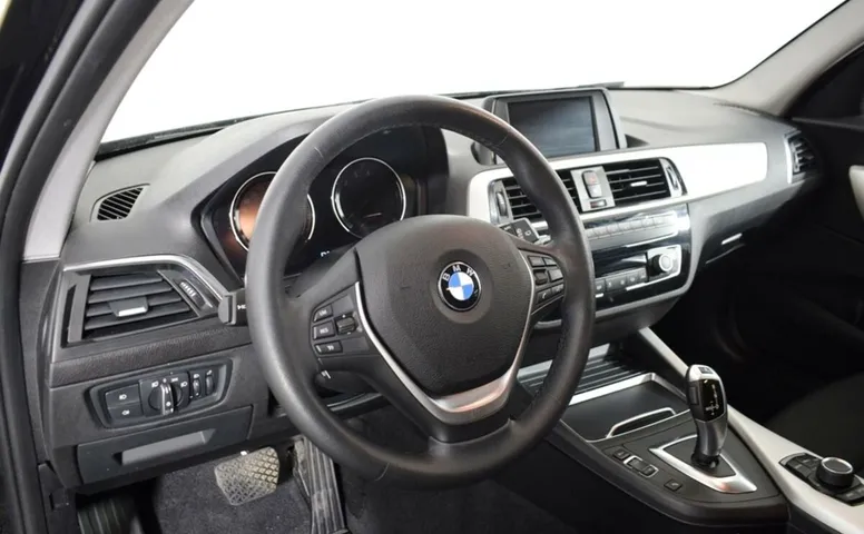 BMW 1 серия