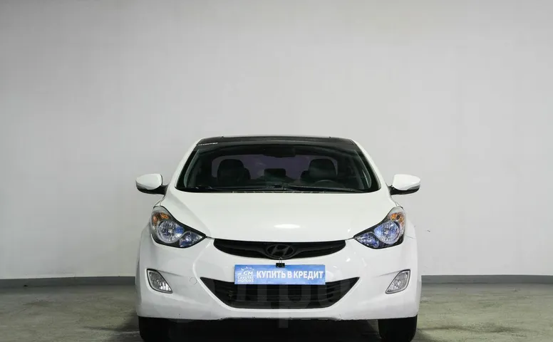 Hyundai Avante, 4 поколение