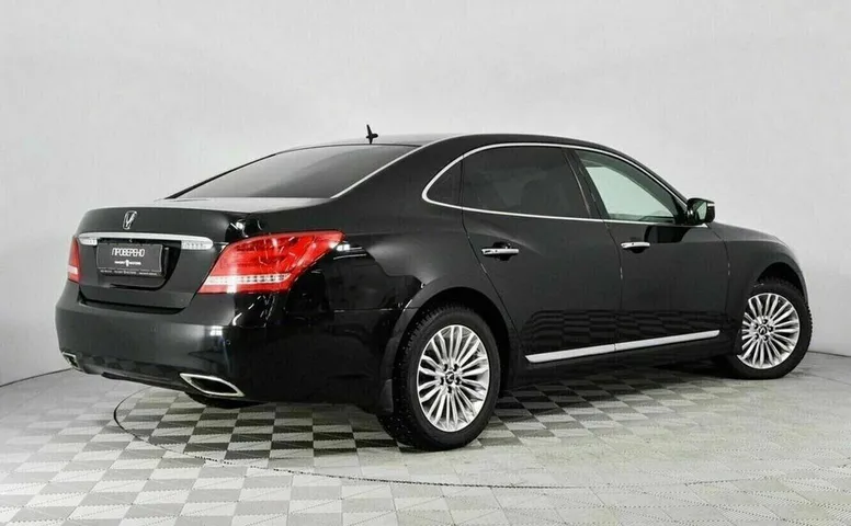 Hyundai equus