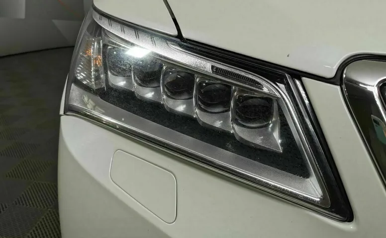 Acura MDX 3.5 AT 4WD (290 л.с.) Белый