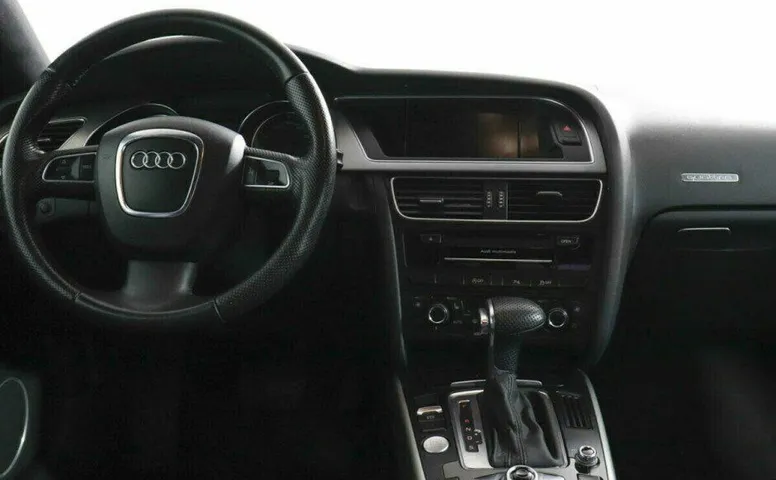 Audi A5 2.0 Робот