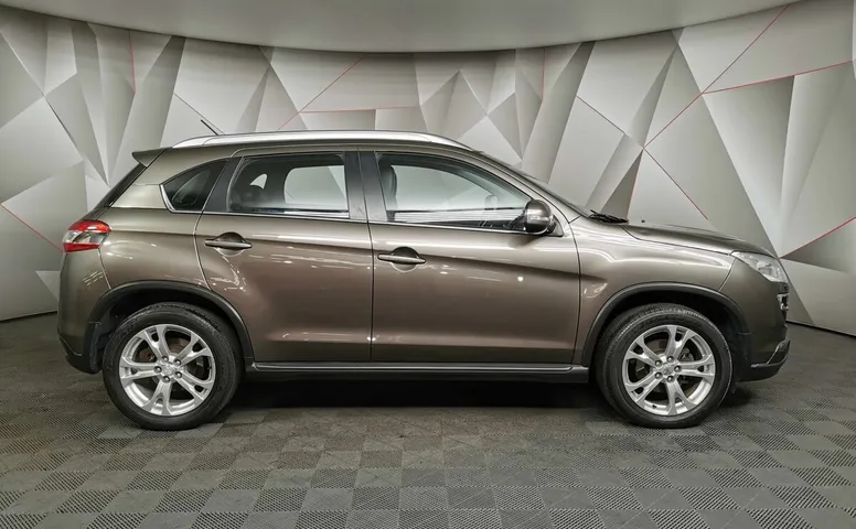 Peugeot 4008 2.0 MT 4WD (150 л.с.) Коричневый