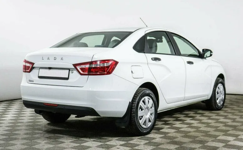 LADA (ВАЗ) Vesta 1.6 Механика