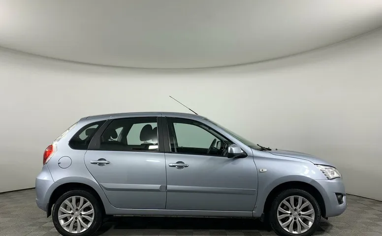 Datsun mi-DO