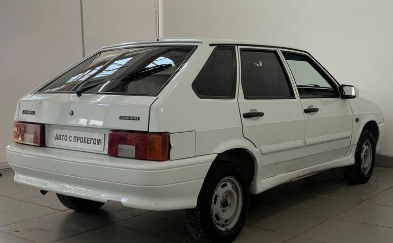 LADA (ВАЗ) 2114 1.6 MT (81 л.с.)