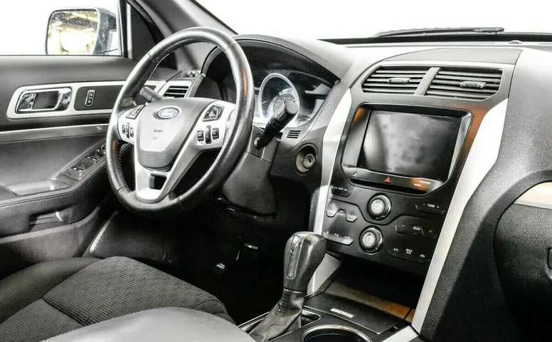 Ford Explorer V
