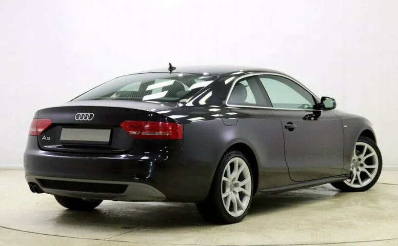 Audi A5 2.0 Робот