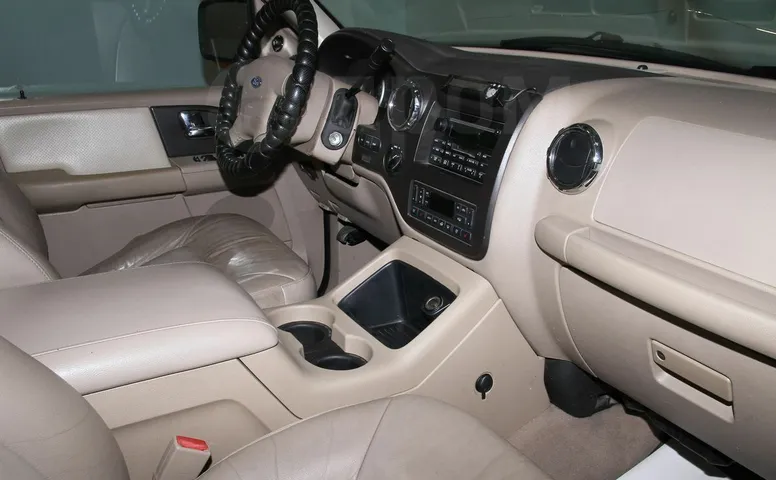 Ford Expedition