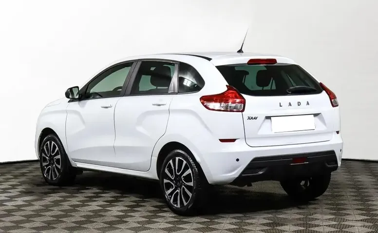 Lada (ваз) xray робот 2018 с пробегом 62 644 км