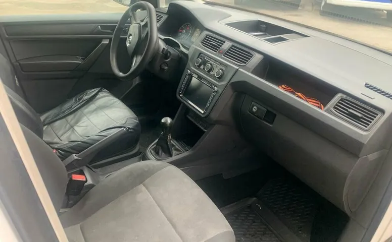 Volkswagen Caddy IV