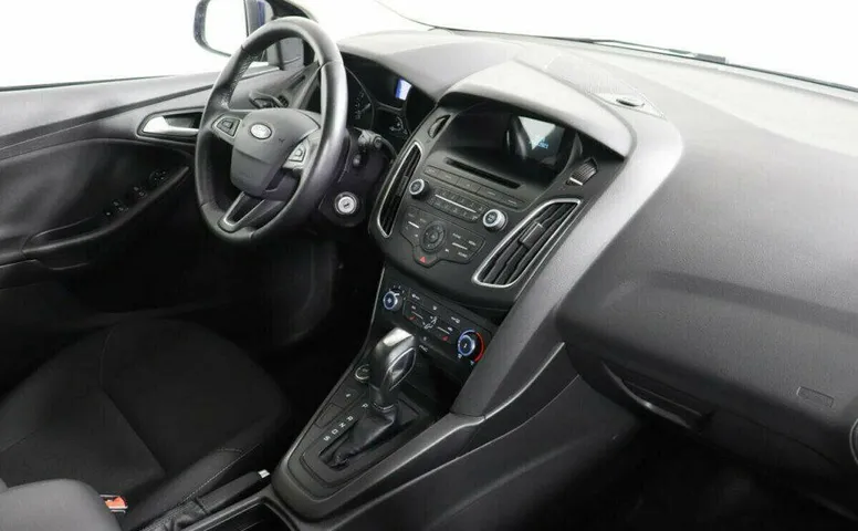 Ford Focus 1.6 Робот