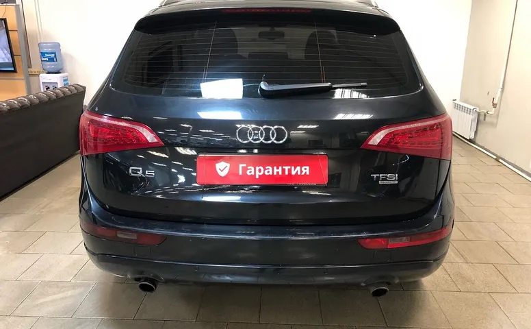 Audi Q5 I(8R)