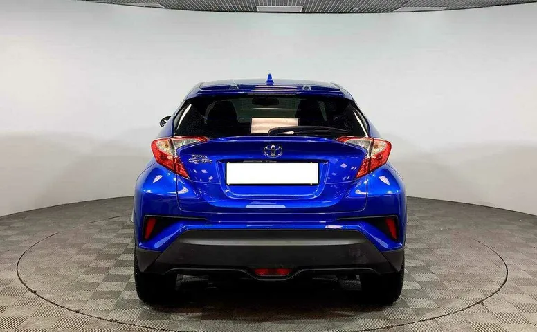 Toyota c-hr cvt 2019 с пробегом 41 847 км