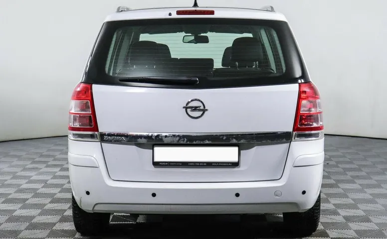 Opel Zafira B Рестайлинг