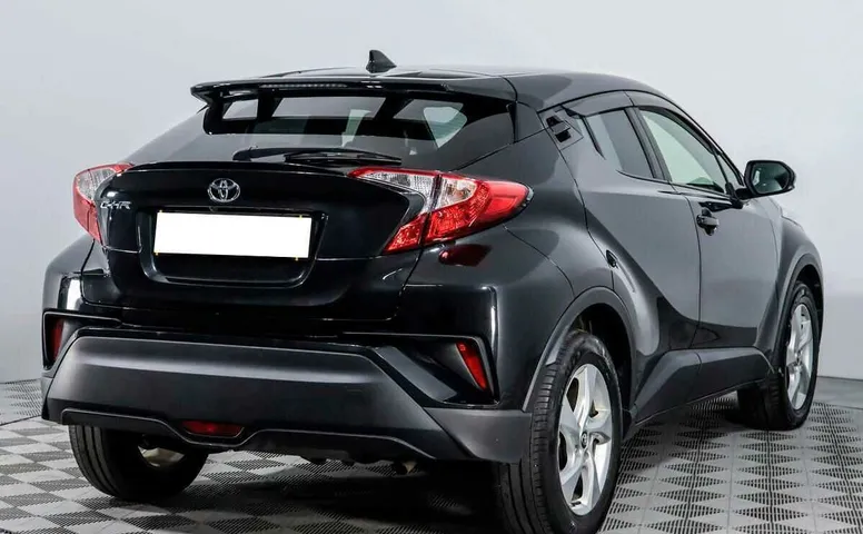 Toyota c-hr cvt 2018 с пробегом 60 284 км